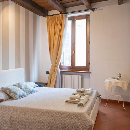 Ai Piedi Del Castello / 4Pl / Apt. Full Verona Buitenkant foto